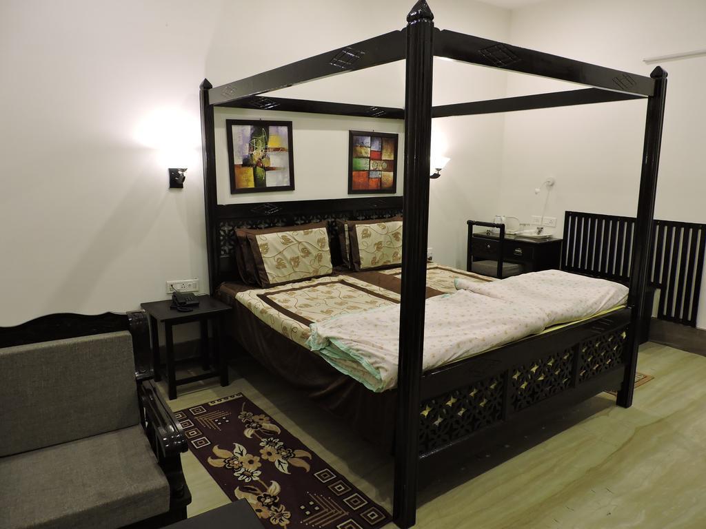 Pearl Of Taj Homestay