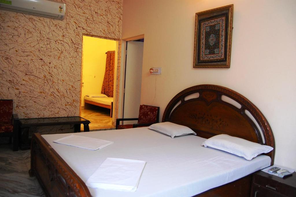 Homestay Sai Bed & Breakfast- Near Tajmahal
