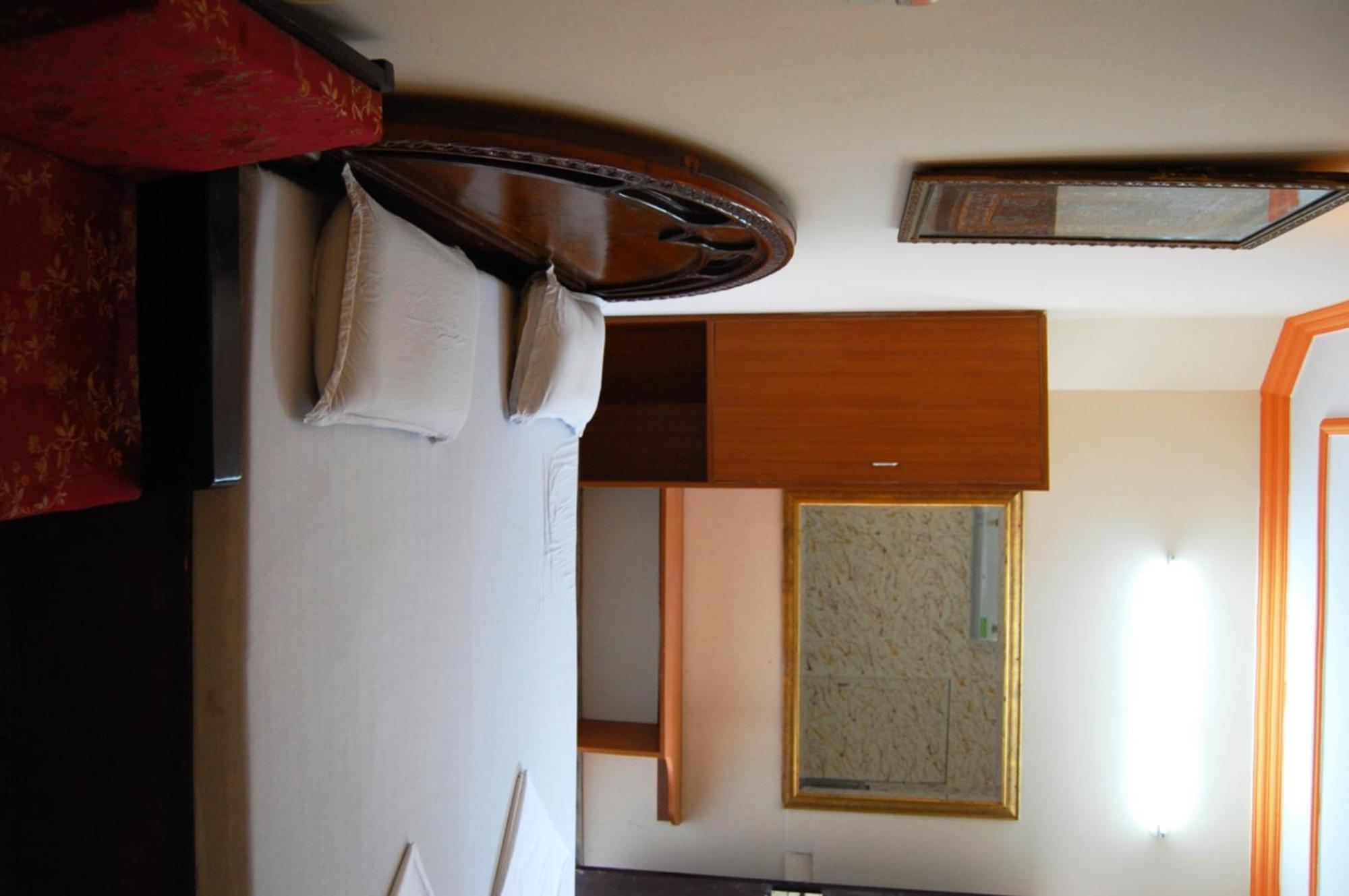 Homestay Sai Bed & Breakfast- Near Tajmahal *