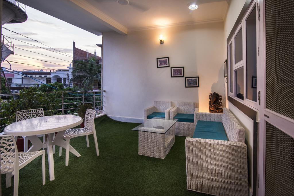 Tuk Tuk Homestay