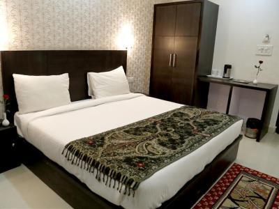 Hotel Fabhotel Idea