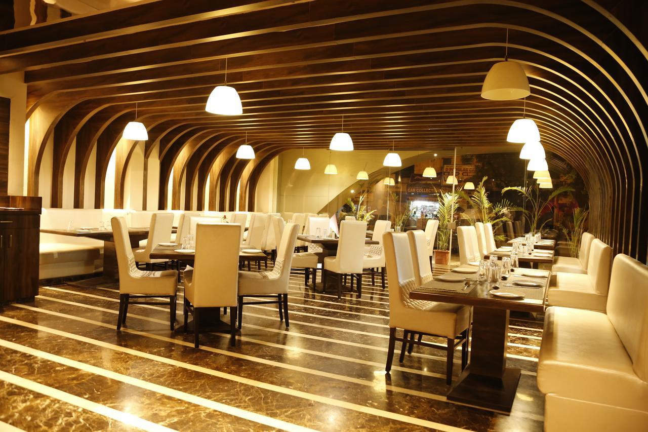 Orange Hotel