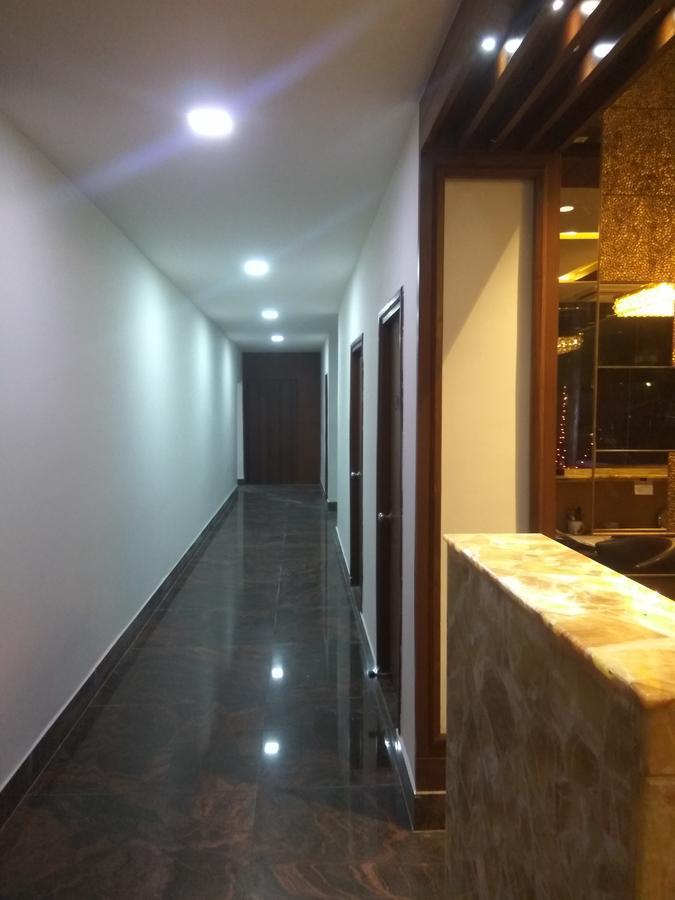 Prema Palace Hotel 2*
