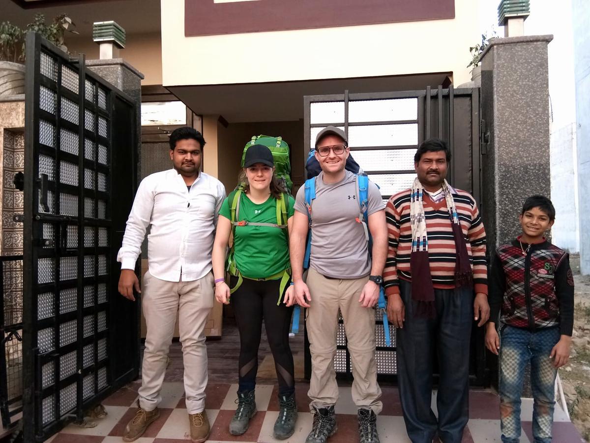 Friends - Agra *