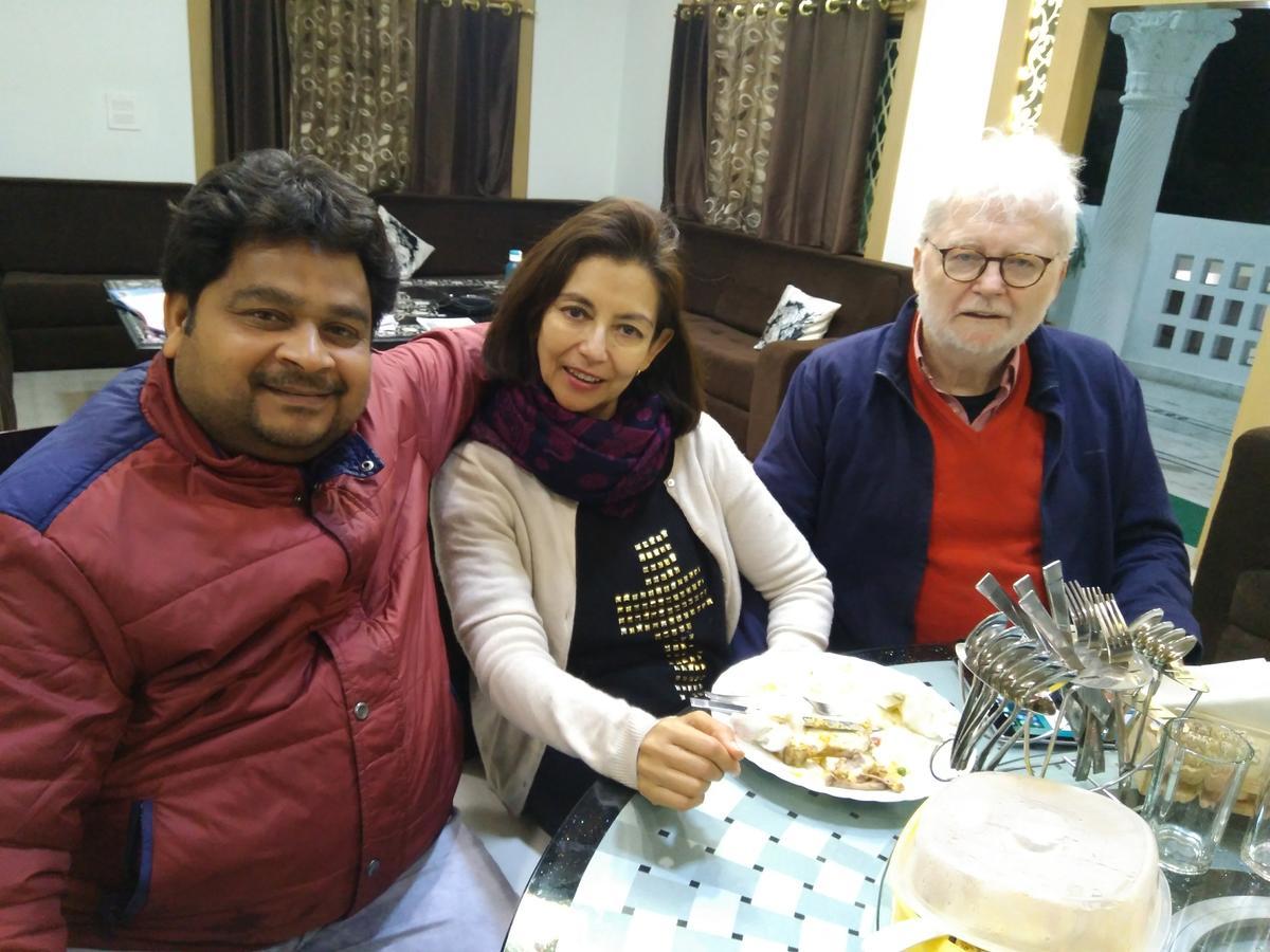 Homestay Taj Square A Luxurious Family
