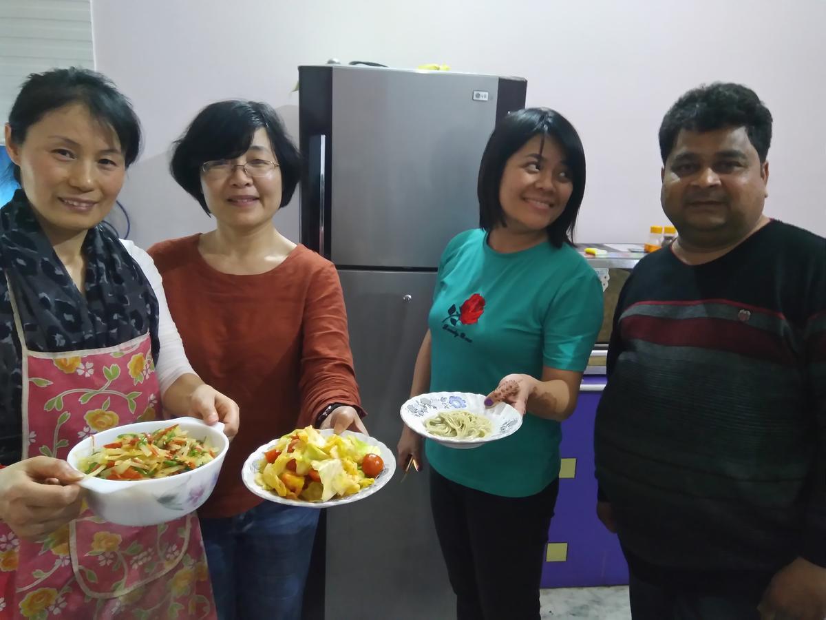 Taj Square A Luxurious Family Homestay *