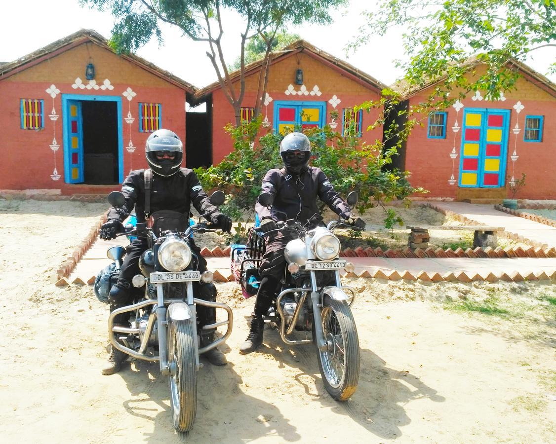 Village * Agra (Uttar Pradesh)