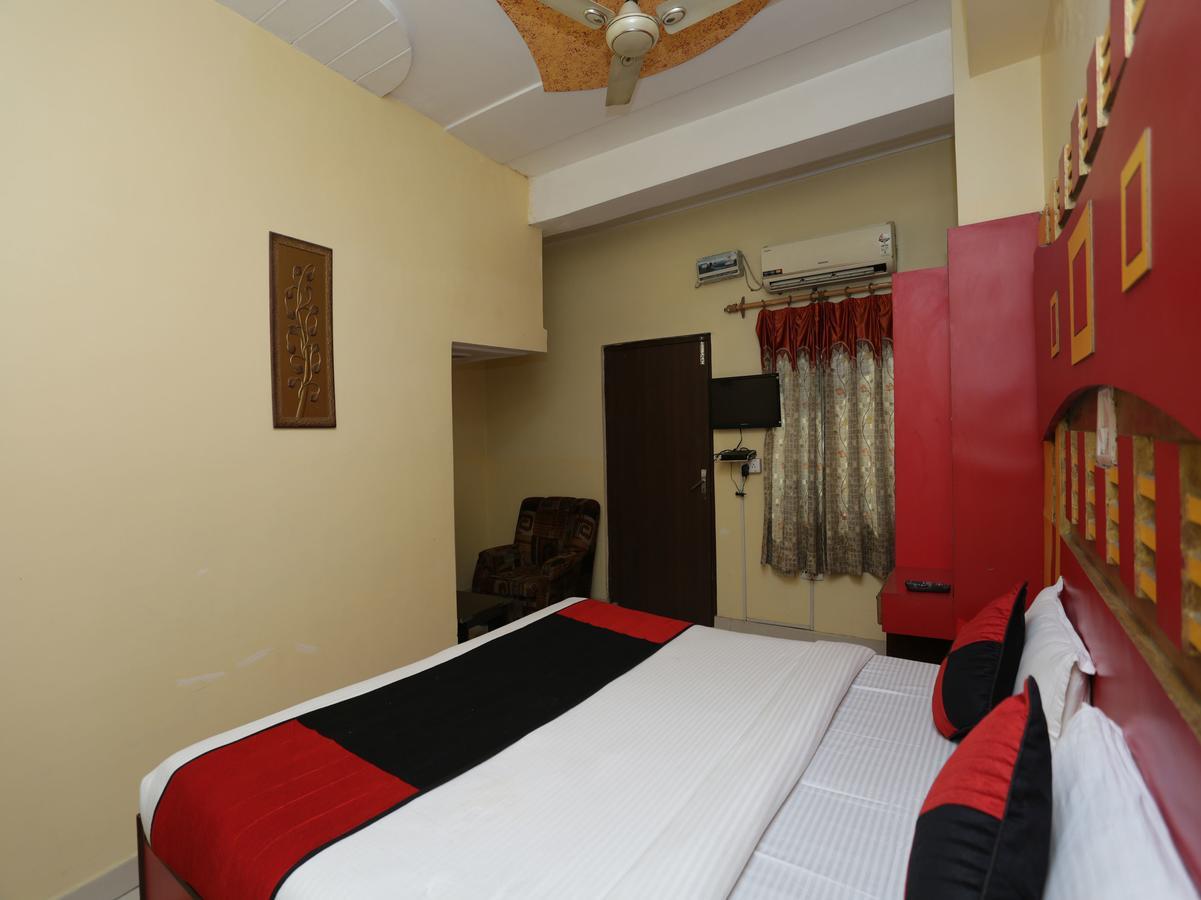 Oyo 12221 M House 3* Agra (Uttar Pradesh)
