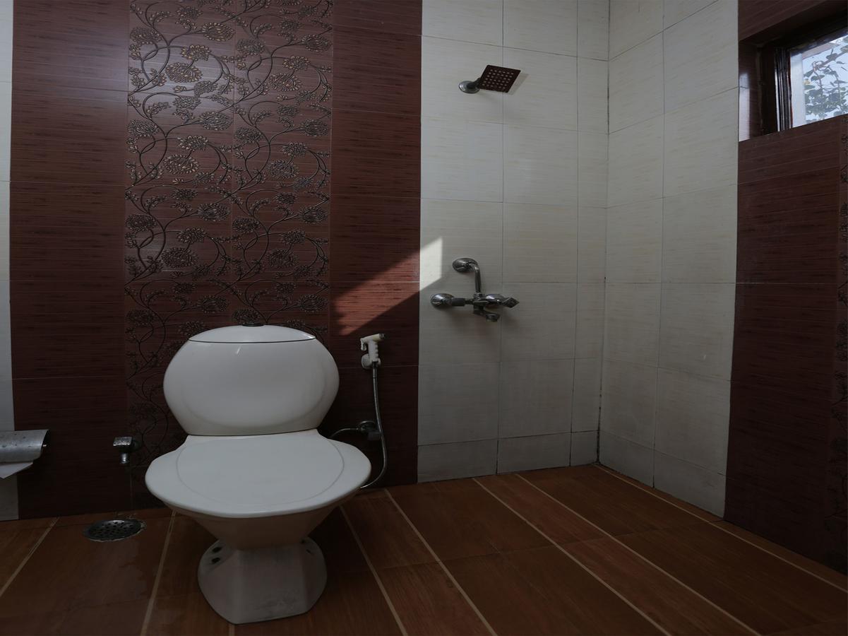 Oyo 12221 M House Agra (Uttar Pradesh)