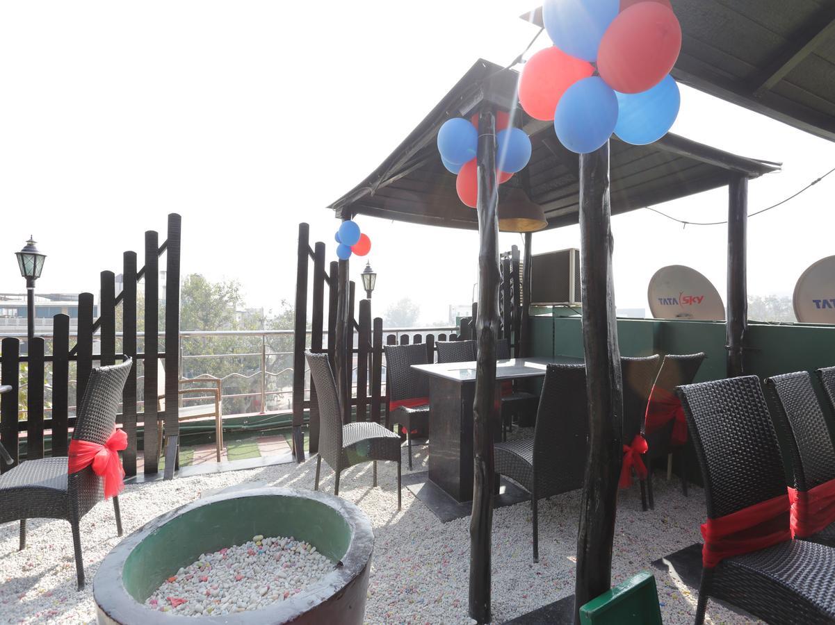 Oyo 12221 M House 3* Agra (Uttar Pradesh)