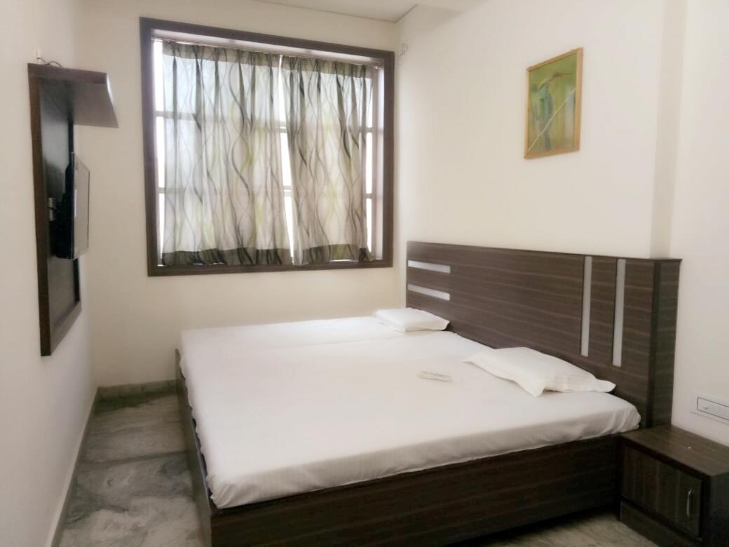Paarrijat Palace Hotel Agra (Uttar Pradesh)
