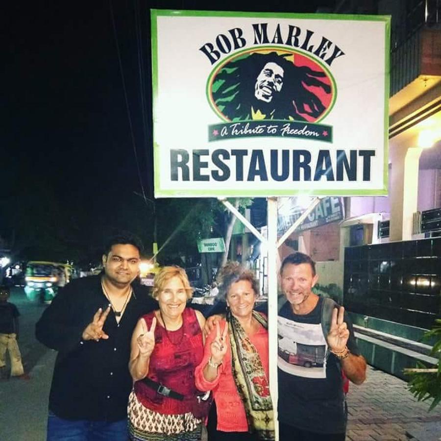 Hostel Friends & Agra (Uttar Pradesh)
