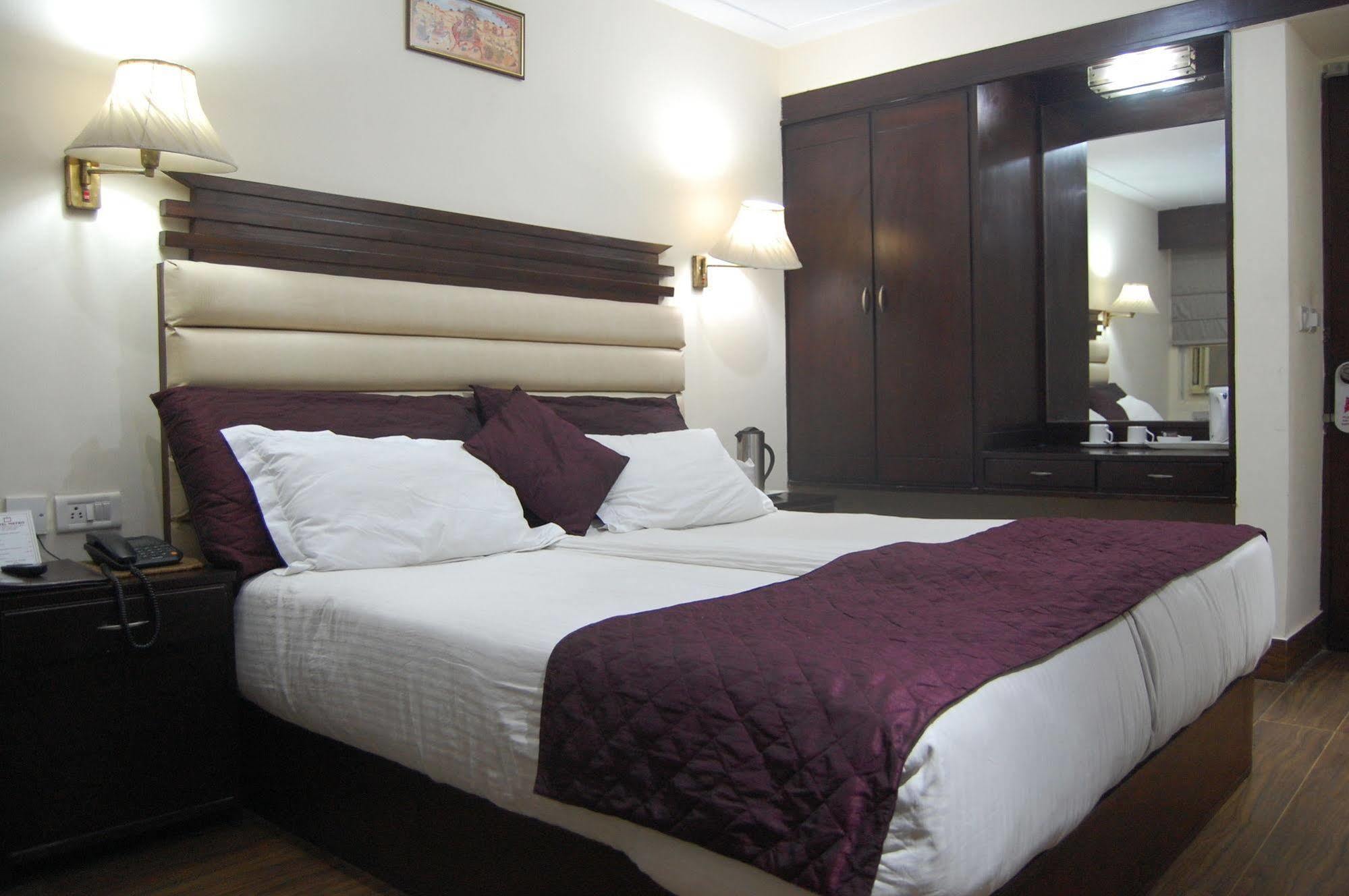 Hotel Oyo 11647 Metro Agra (Uttar Pradesh)