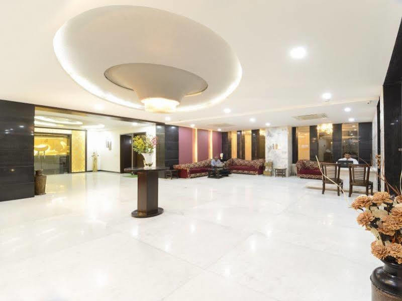 Crimson Palace 3* Agra (Uttar Pradesh)