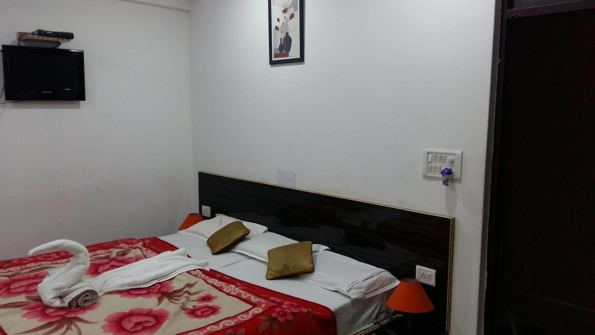 Safari Agra (Uttar Pradesh)