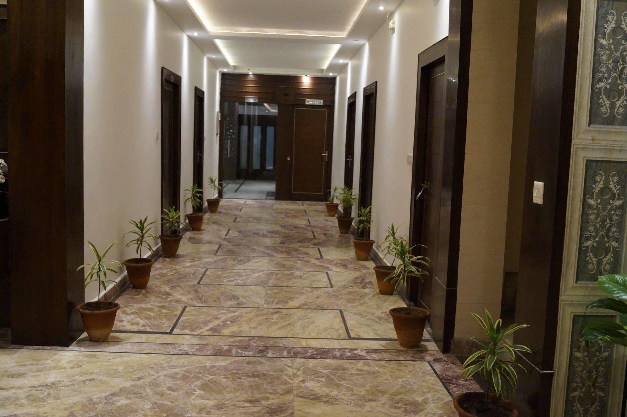 Hotel Optimum Tara Palace @ Taj Agra (Uttar Pradesh)