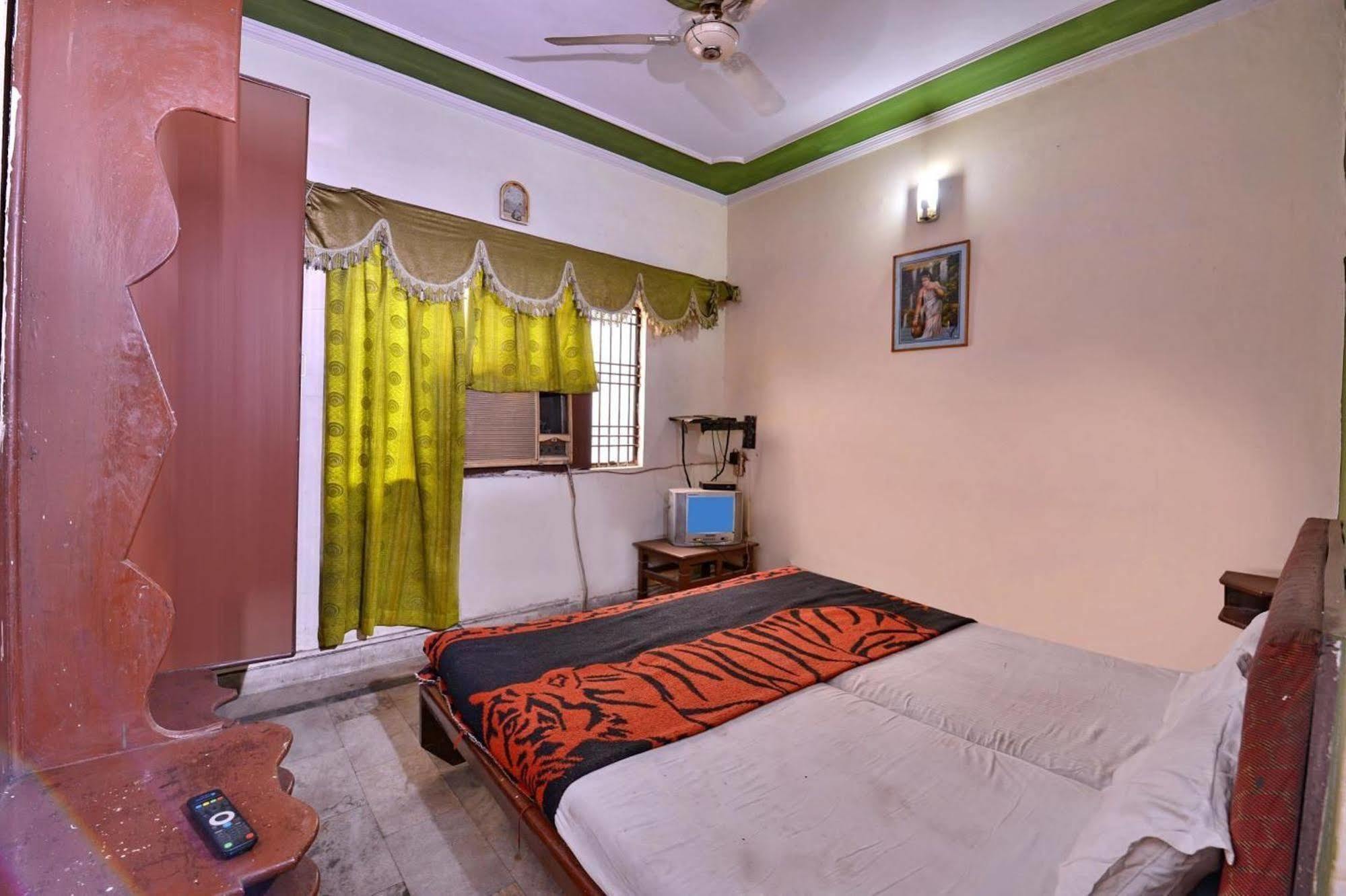 Aditya Palace Hotel