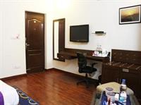 Hotel Oyo Premium Luxurious Castle 3*
