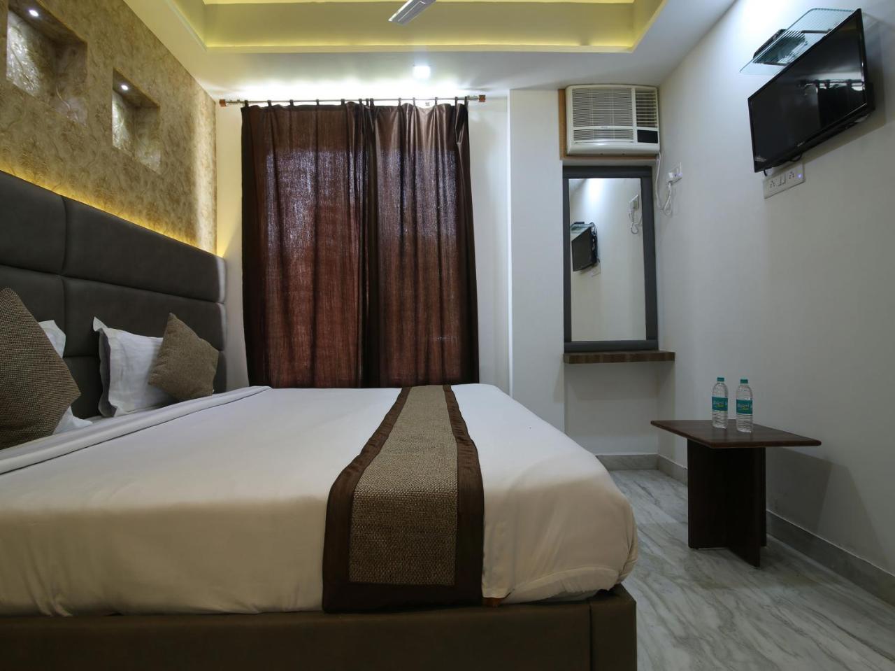 Hotel Oyo 16372 The Vantage