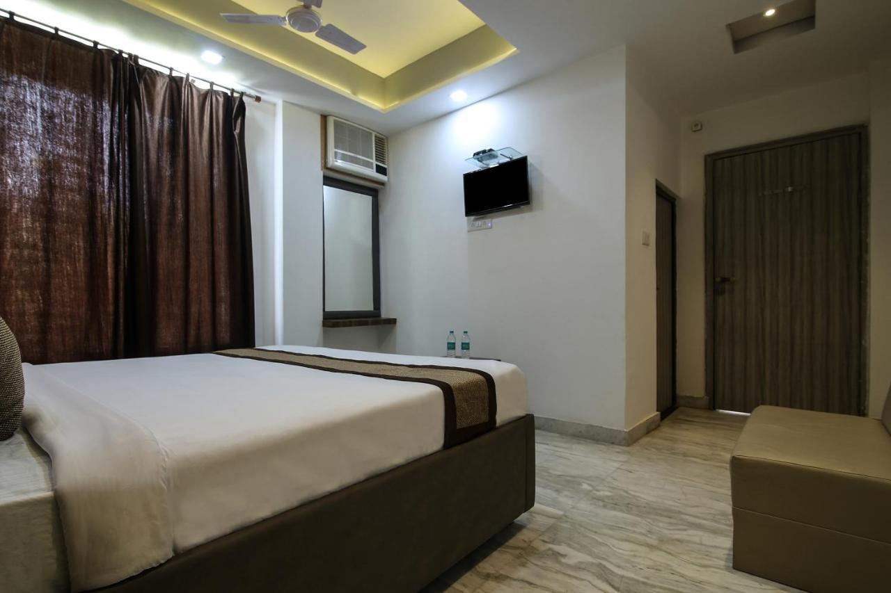 Oyo 16372 The Vantage Hotel