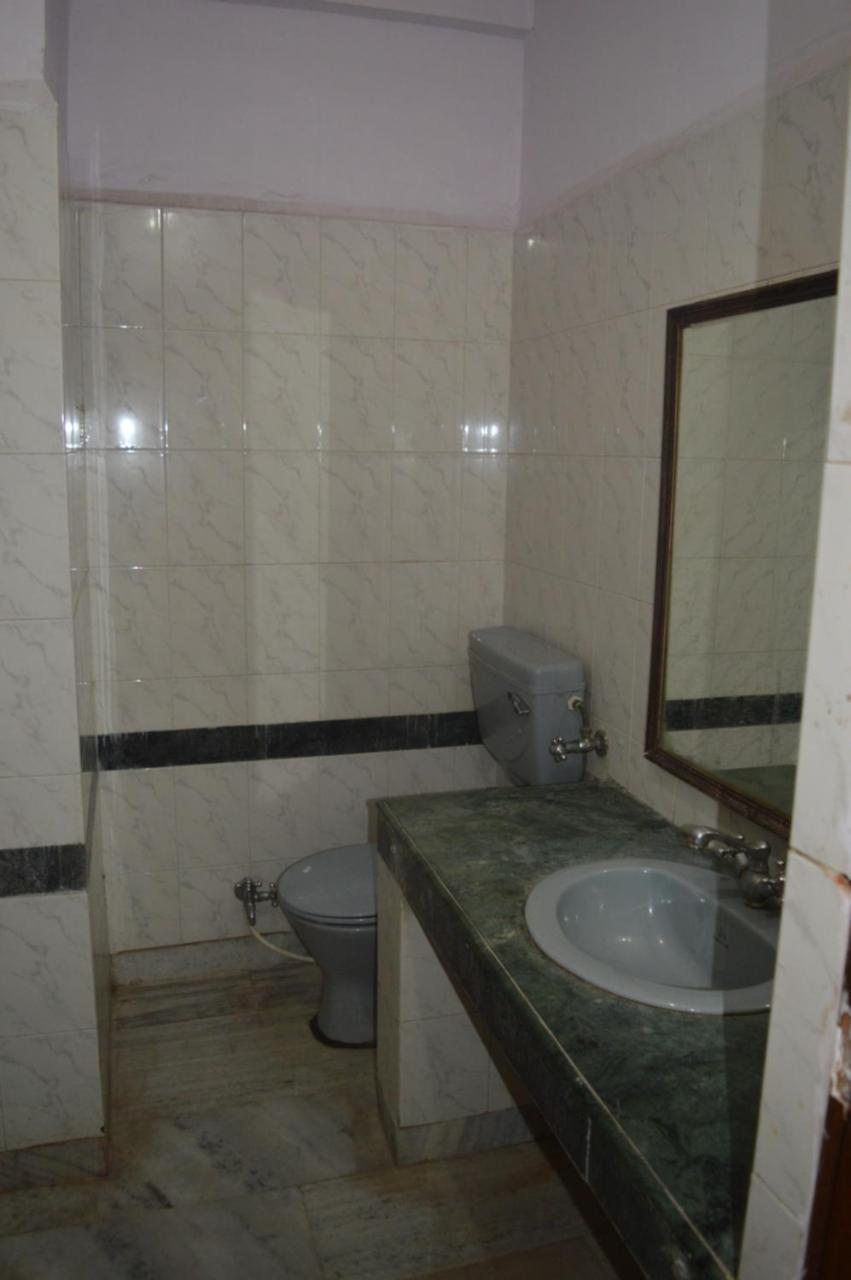 Hotel Jannat *