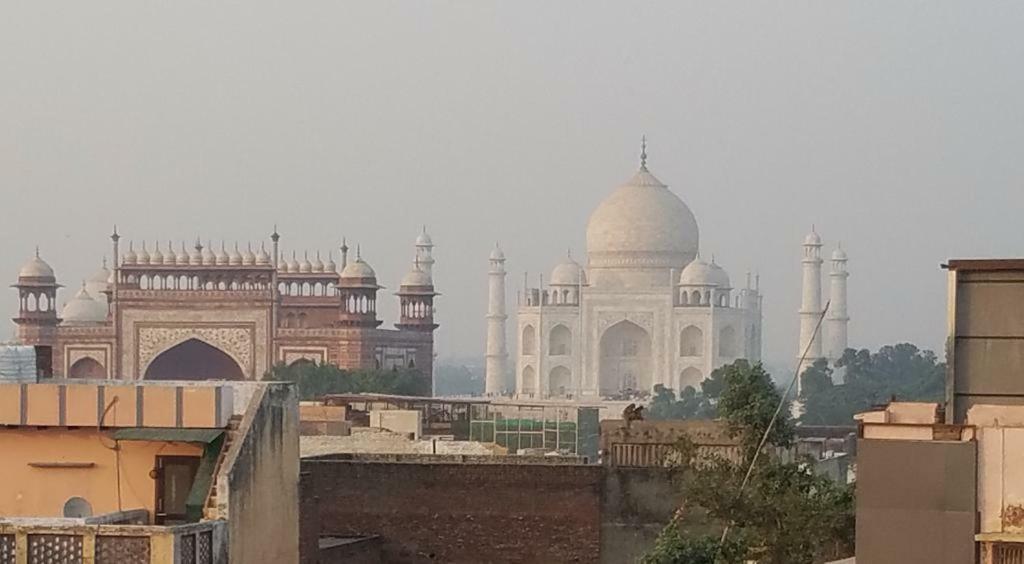 Sai Palace Walking Distance From Taj Mahal--view Of Taj Mahal *