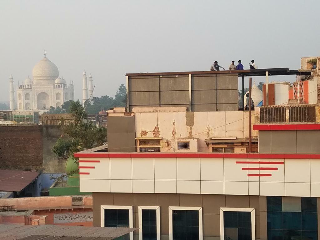 Sai Palace Walking Distance From Taj Mahal--view Of Taj Mahal * Agra (Uttar Pradesh)