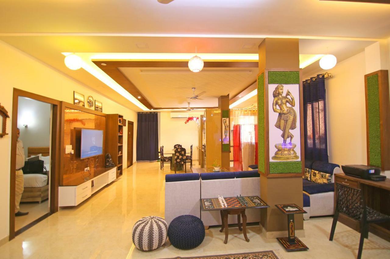 Homestay The Hideout Agra Near Taj *