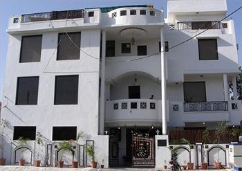 Agra Mahal