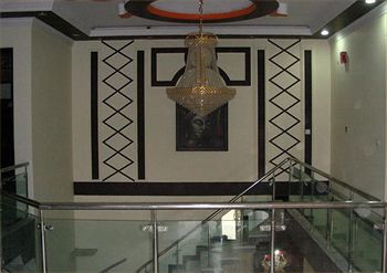 Agra Mahal Hotel 3*