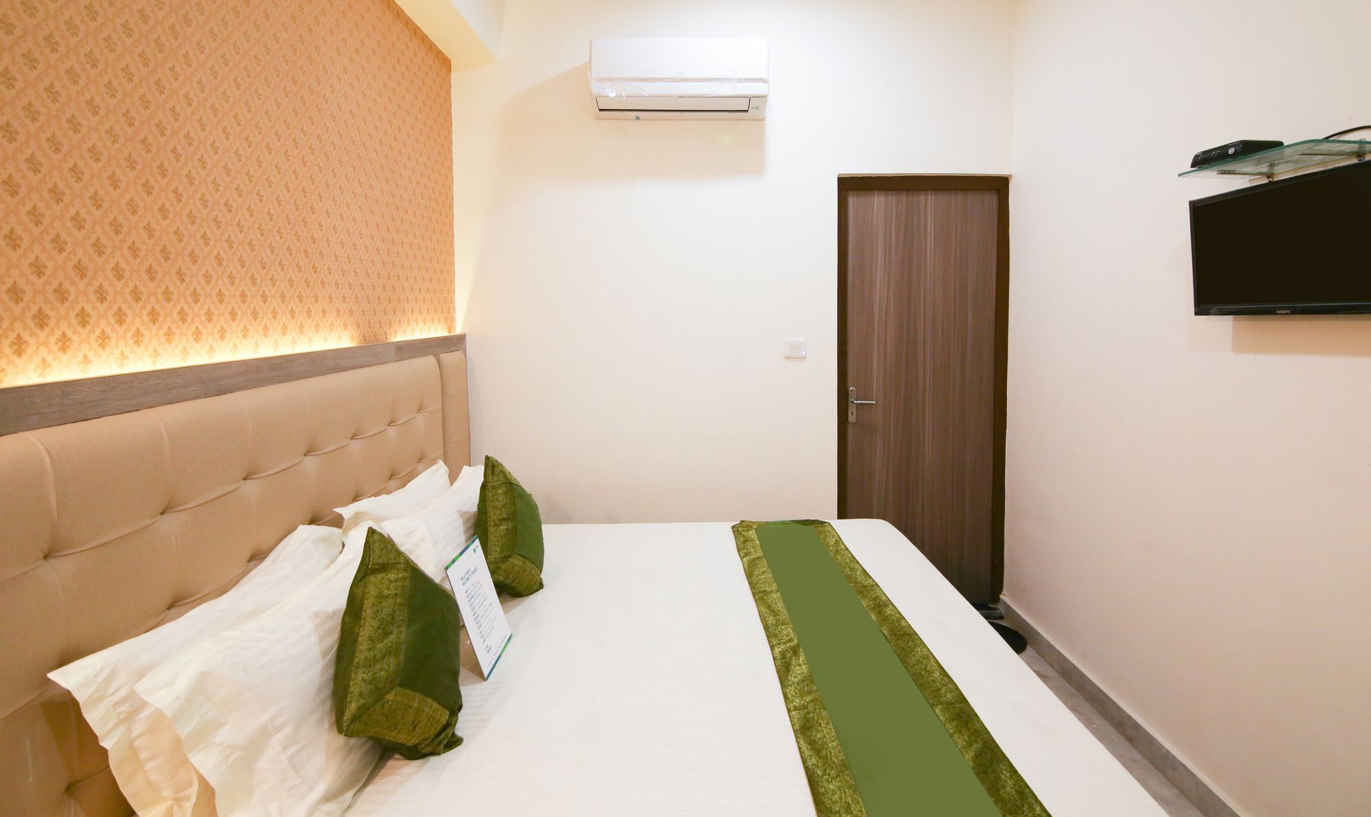 Hotel Oyo 16372 The Vantage 3*