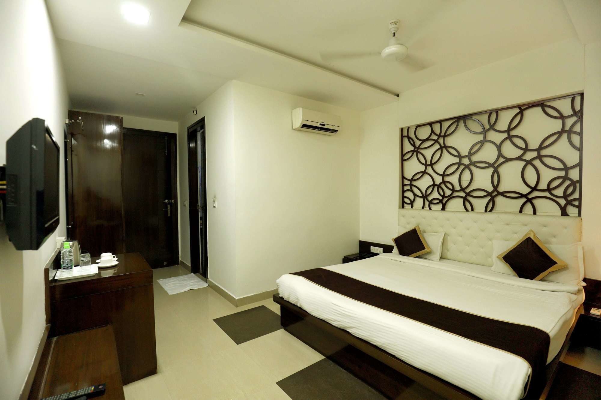 Areeba Hotel 3*