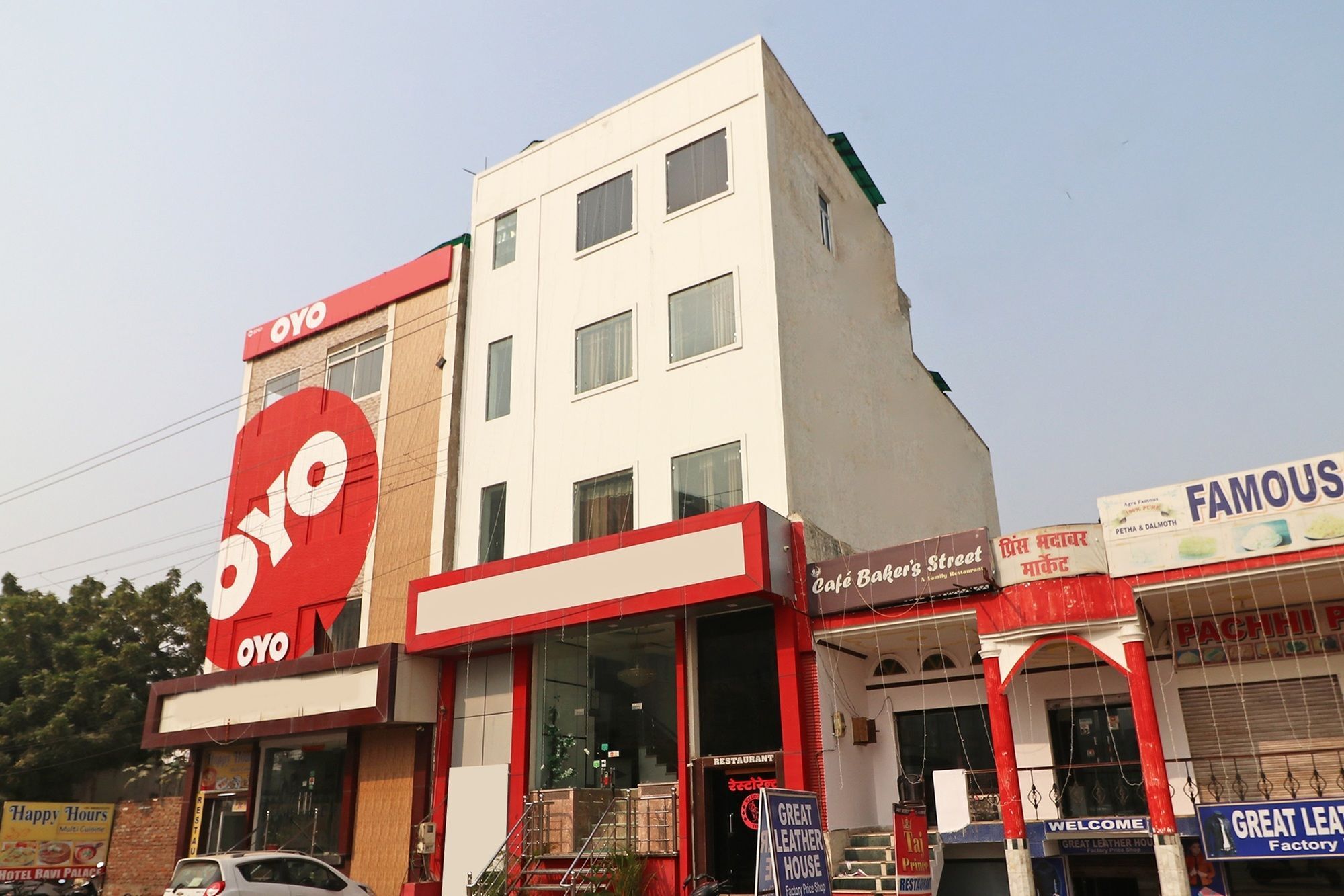 Oyo 9974 Taj Hotel