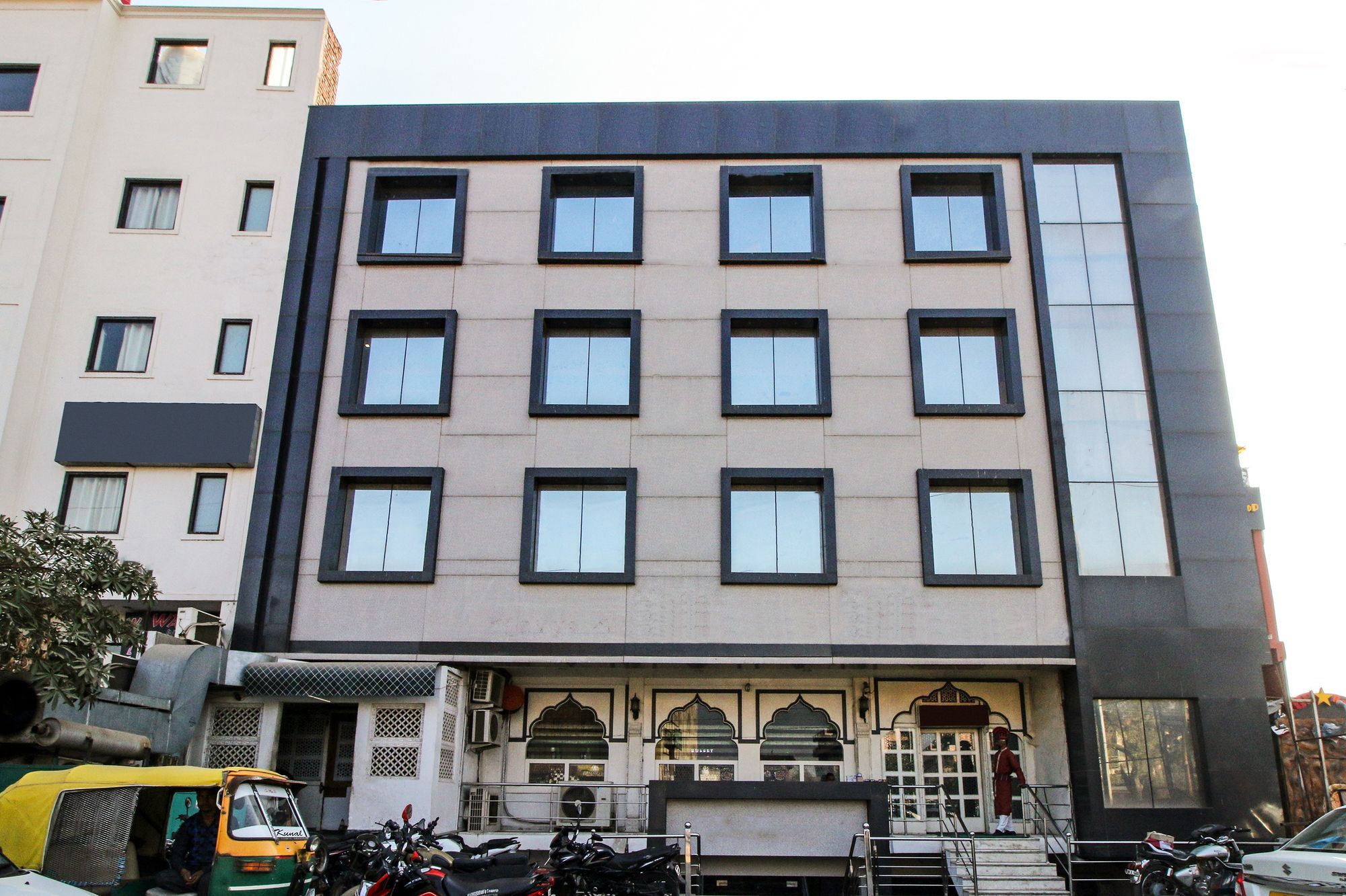 Oyo 8095 Areeba 3* Agra (Uttar Pradesh)