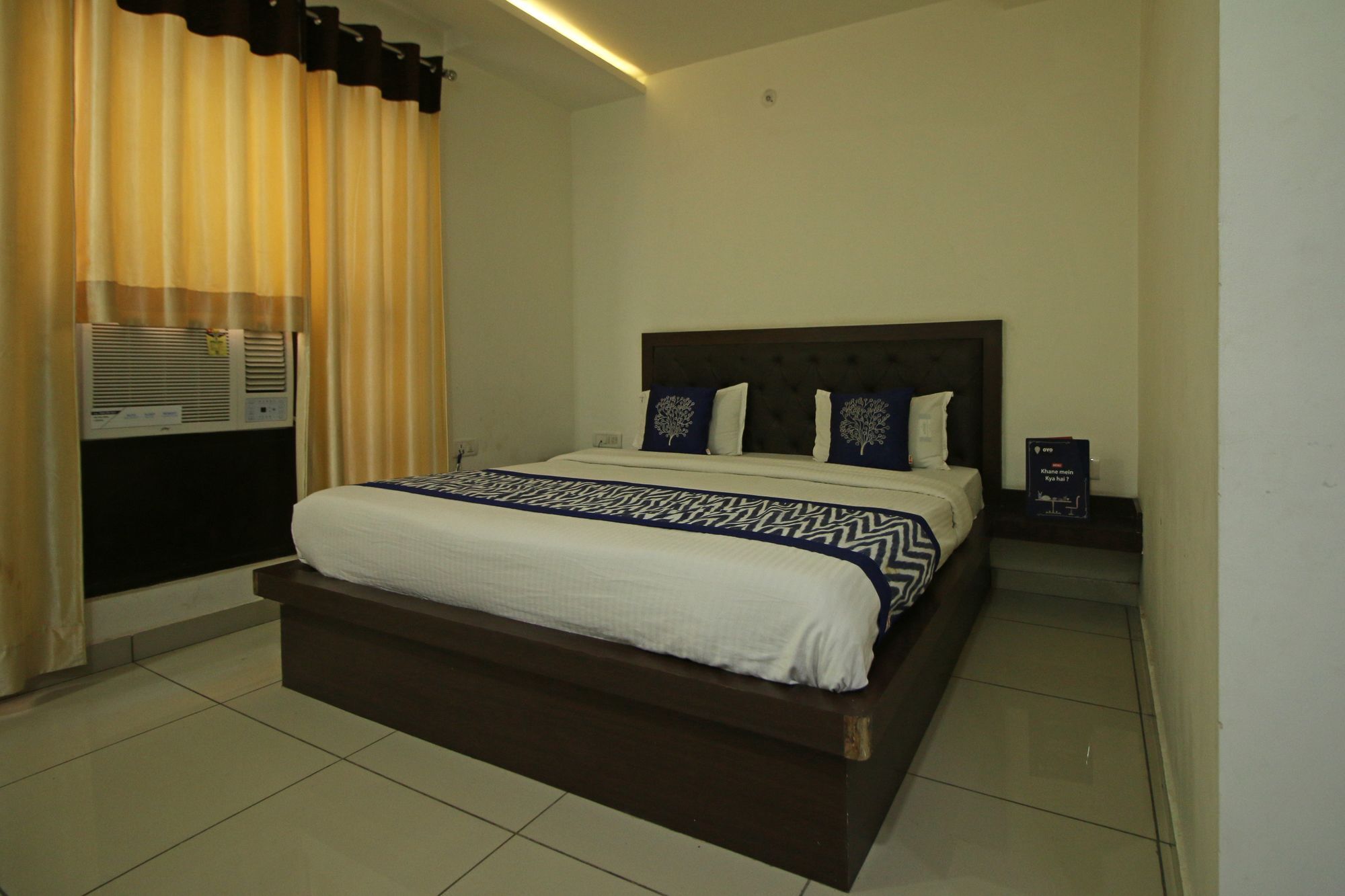 Oyo 8095 Areeba Hotel Agra (Uttar Pradesh)