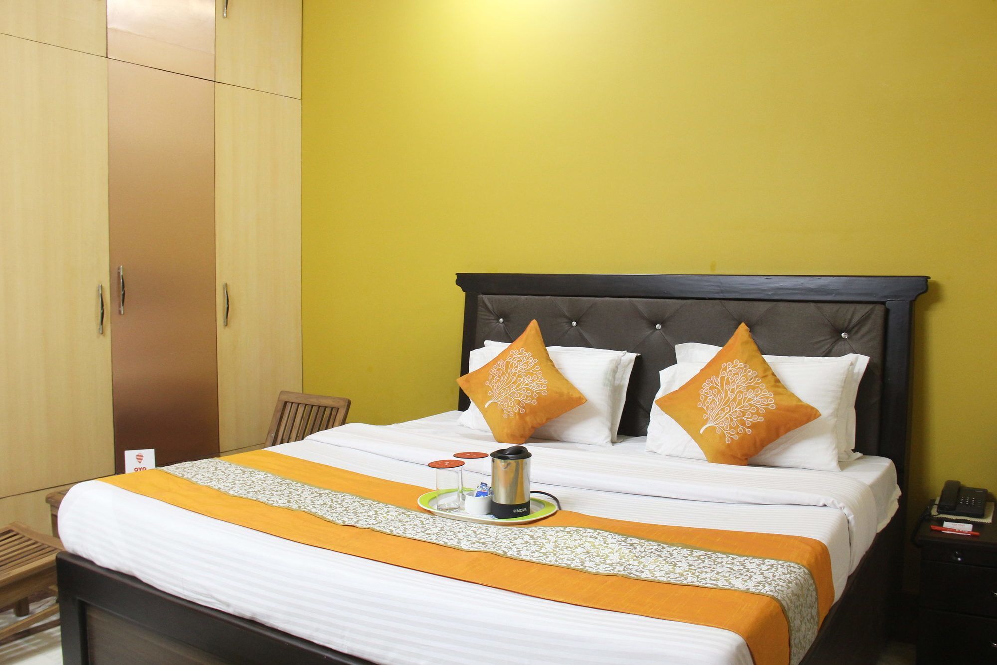Hotel Oyo 4096 Queen Palace Agra