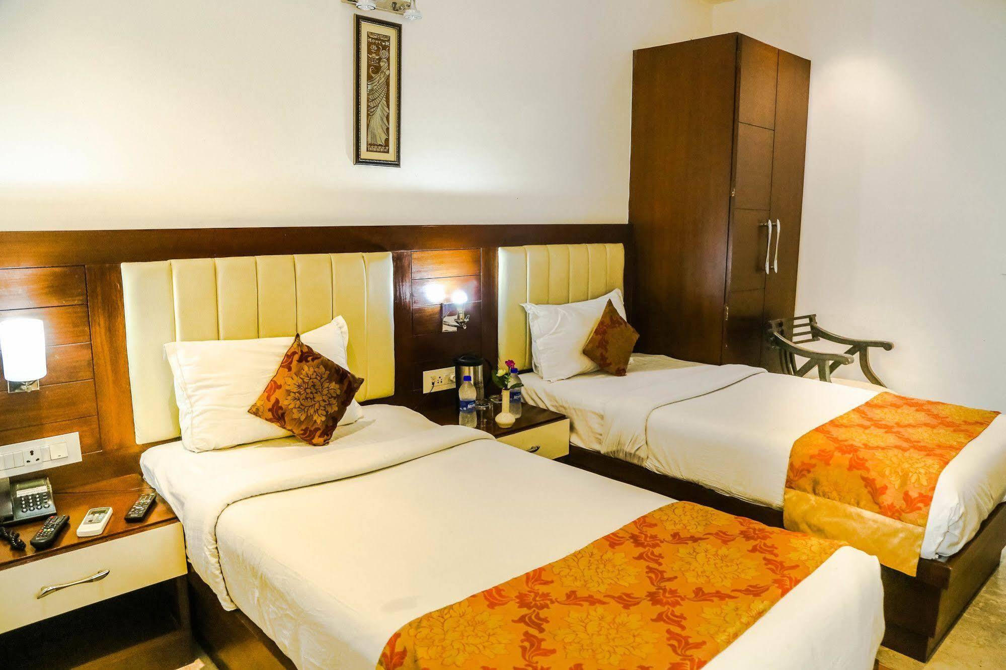 Taj Heights Hotel