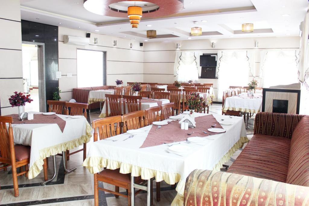 Sun Agra 3*
