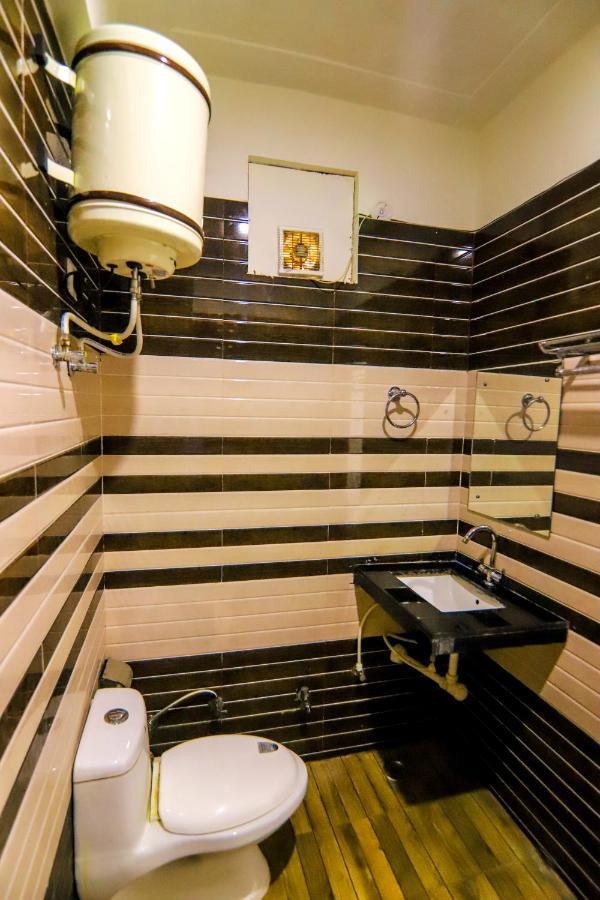 Elite Agra Hotel 3*
