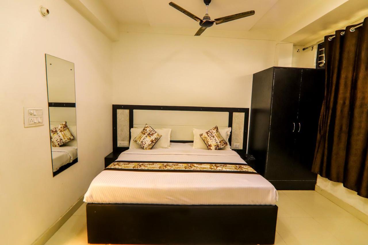 Elite Agra Hotel 3*