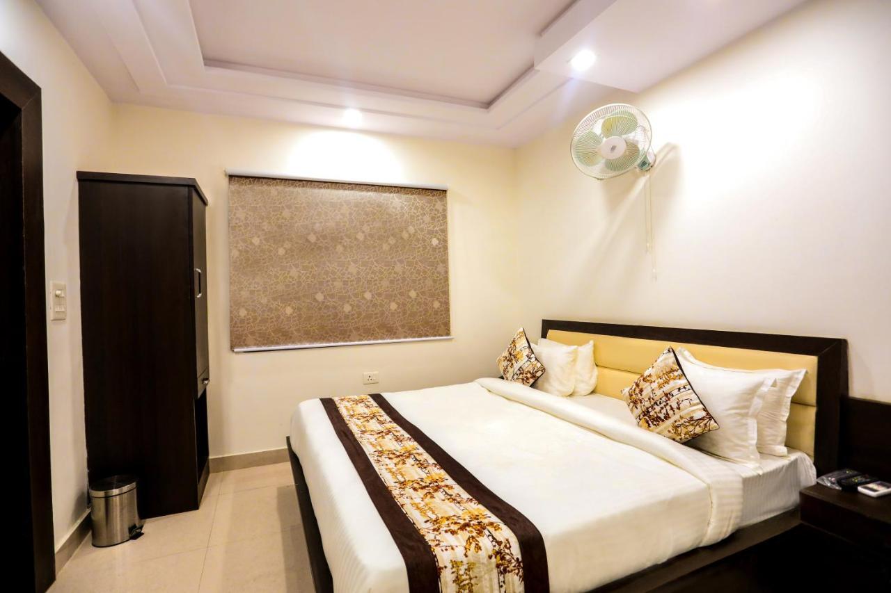 Kamla Palace - Near By Taj Mahal Agra (Uttar Pradesh)