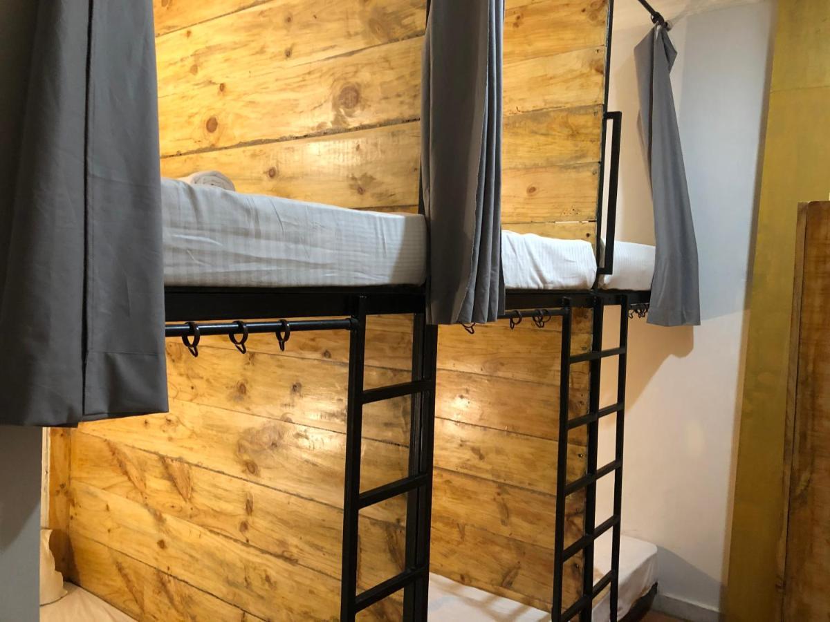 Madpackers Hostel Agra (Uttar Pradesh)