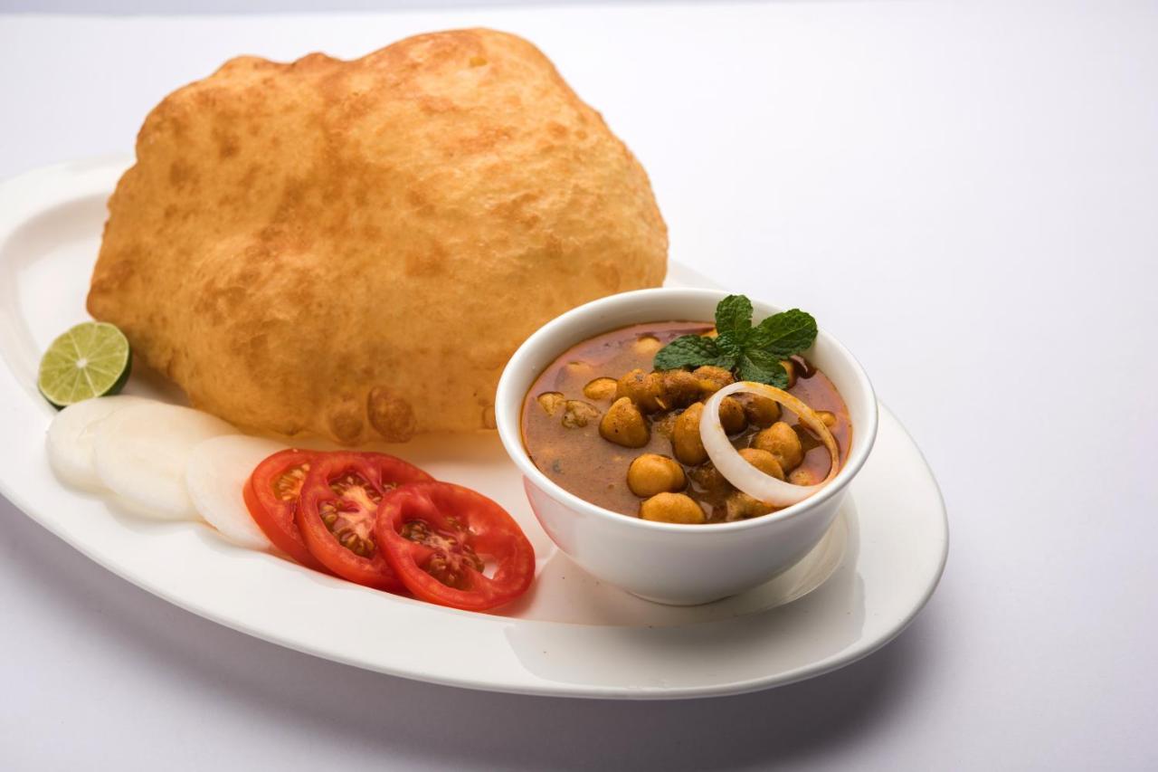 Hotel Oyo 8888 Riga Hs Deluxe Agra (Uttar Pradesh)