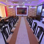 Hotel Sahib\'S Red Carpet - Family & Corporate Hotel Chain