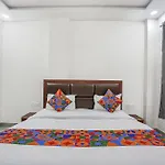 Fabhotel Akash Inn