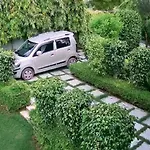 Serene Farmhouse Escape In Agra