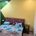 Diamond Divine Rooms A Family Homestay