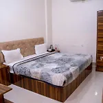Astoria Elite Guest House