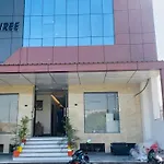 Taj Comfort Inn