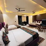 Taj Ronak Luxury Hotels - Agra